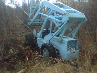 A run away forklift down a steep bank and a driver who jumped from the machine allowed this forklift to free wheel to the bottom of a draw in mud 150 yards down. 





